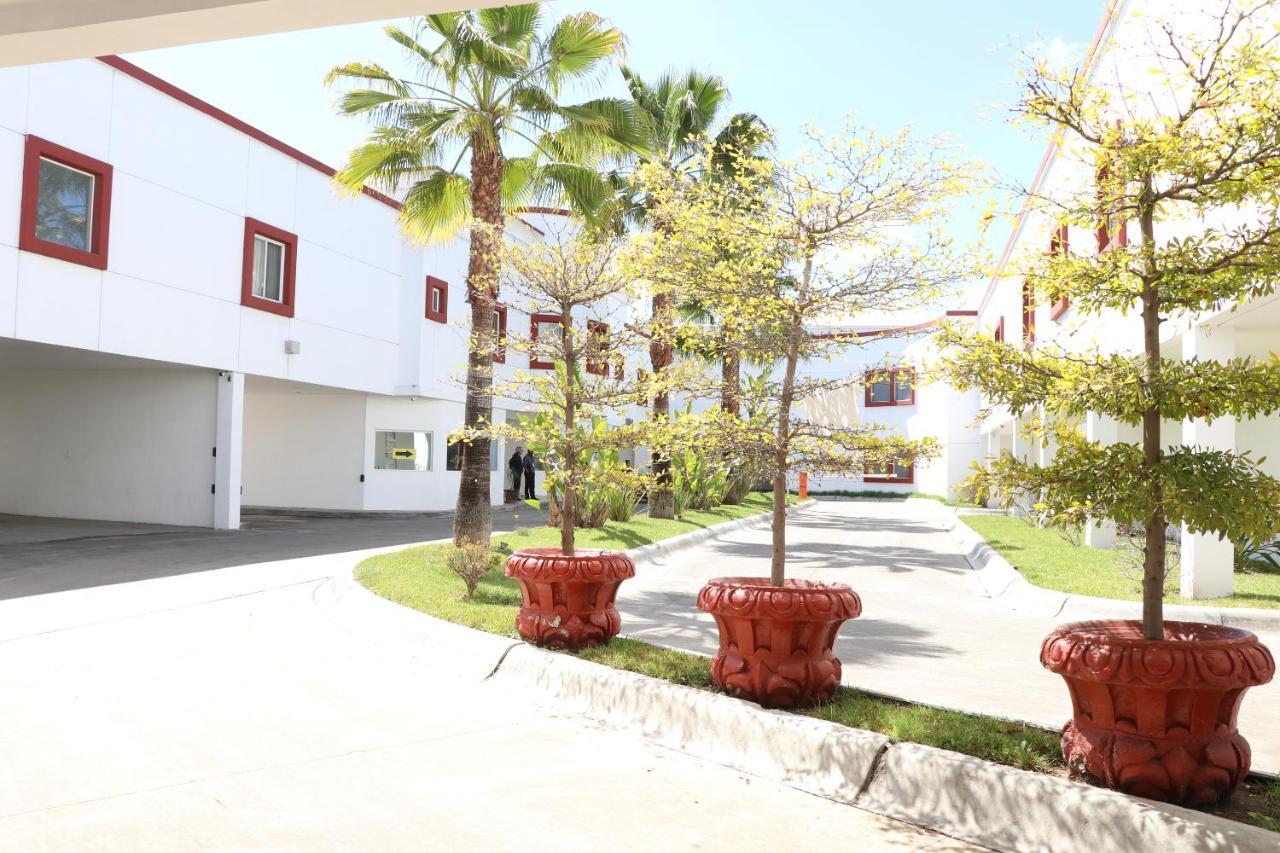 Motel Marina Marbella Тихуана Екстериор снимка